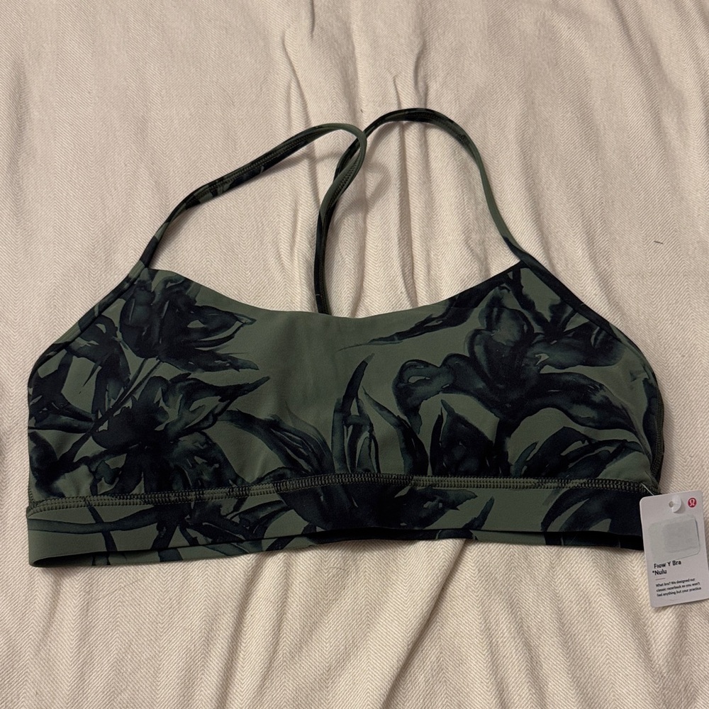 Lululemon Green Floral Flow Y Sports Bra Nulu Size 12